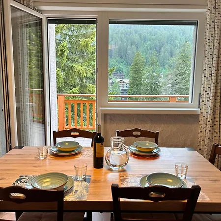 Tre Pini Apartment
